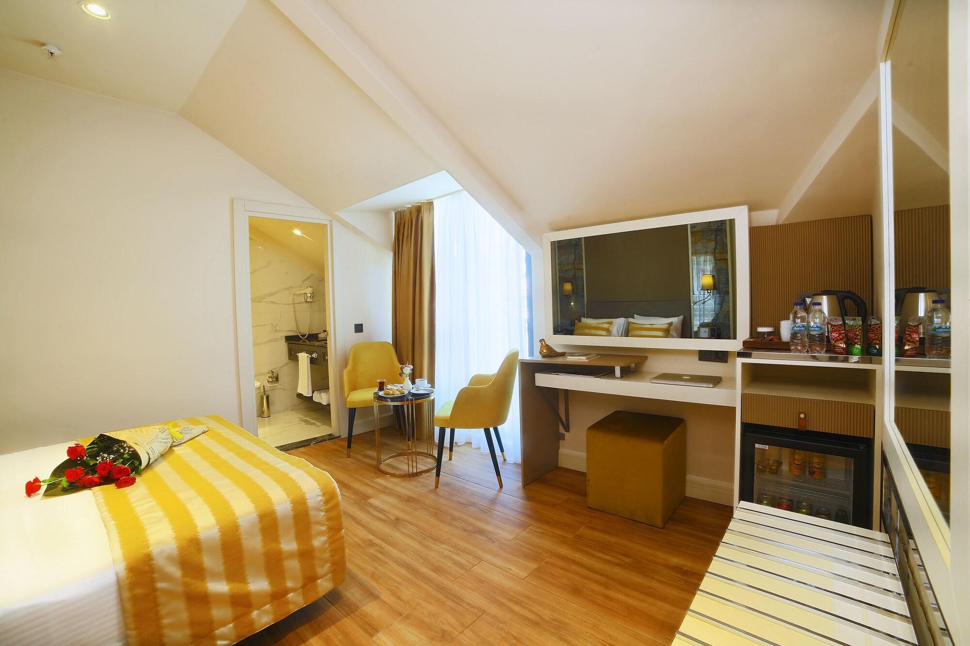 Icon Hotel Taksim Истанбул Екстериор снимка
