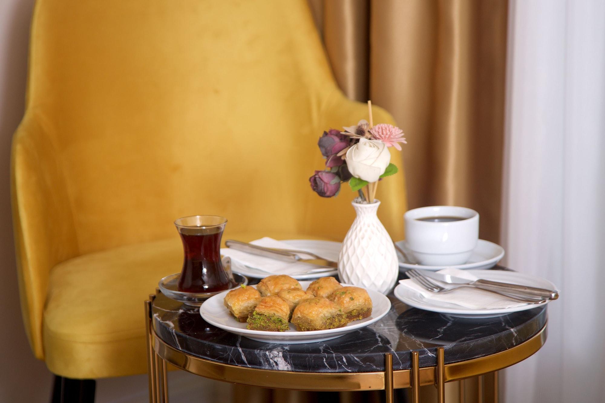 Icon Hotel Taksim Истанбул Екстериор снимка