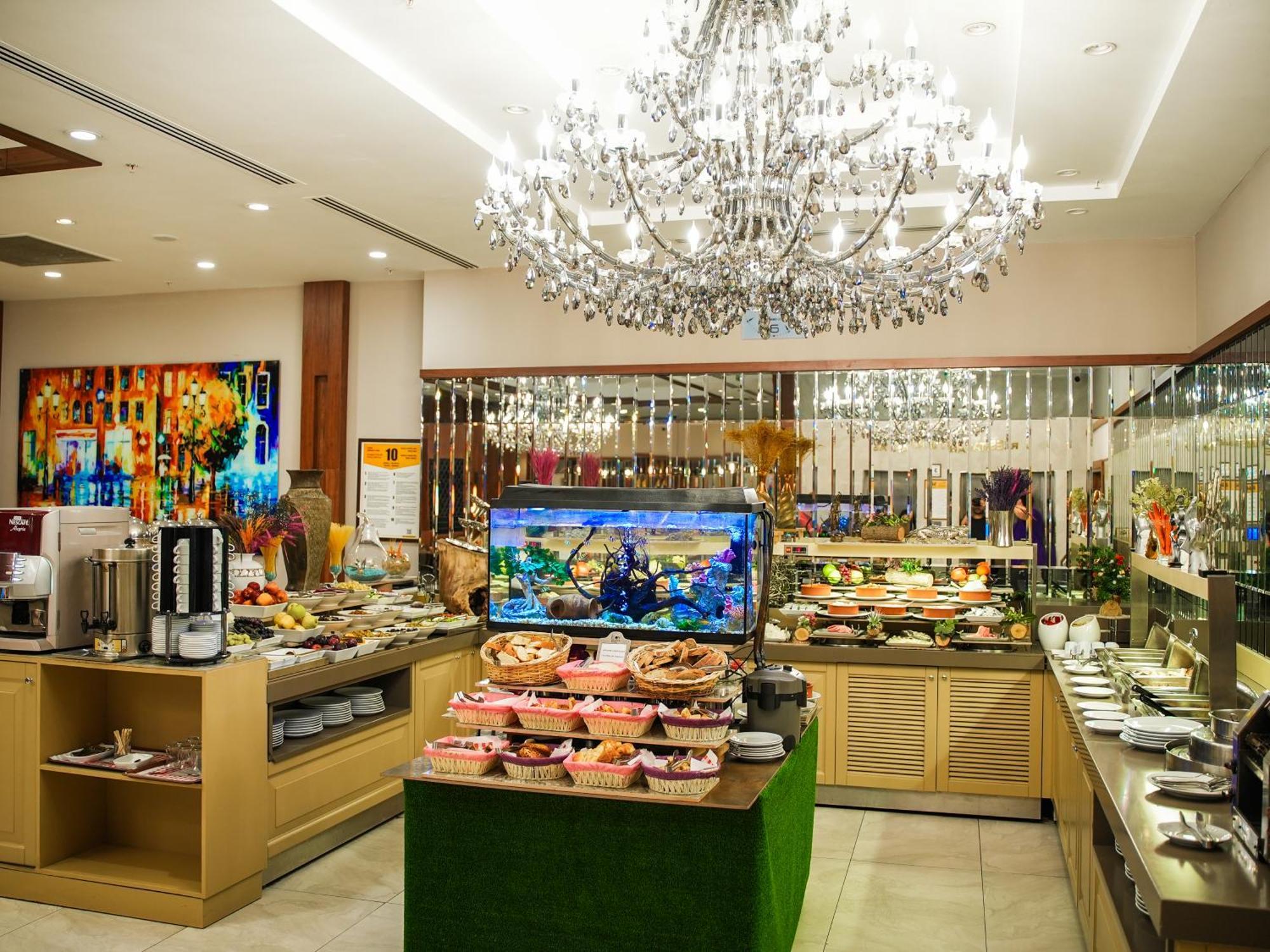 Icon Hotel Taksim Истанбул Екстериор снимка